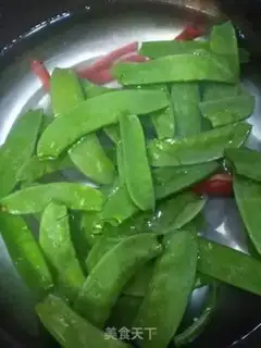 Make Shrimp Dutch beans step 1