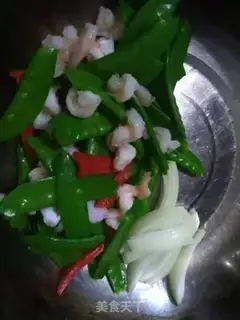 Make Shrimp Dutch beans step 2