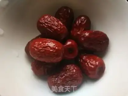 Make Taco-red dates step 1