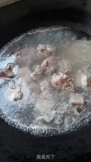 Make Five fingers of milk steak soup step 1