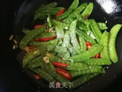 Make Garlic Dutch beans step 5