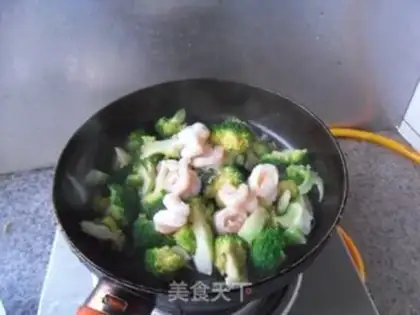 Make Fresh broccoli step 7