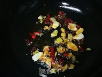 Make Soybean sprouts and potatoes step 4