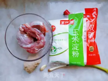 Make The traditional northeast pan step 0