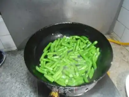 Make Scrambled beans step 3