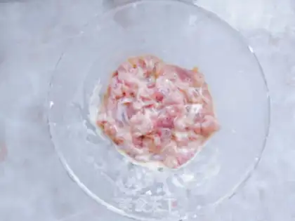 Make The traditional northeast pan step 2
