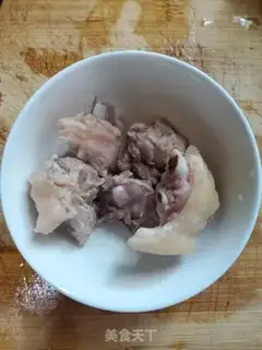 Make The lamb belly chowder step 1
