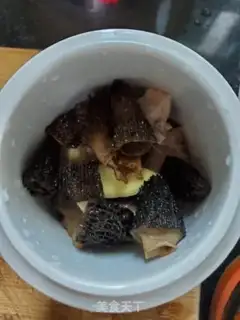 Make The lamb belly chowder step 2