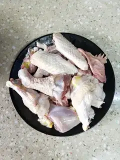 Make Tea mushroom chicken soup step 0
