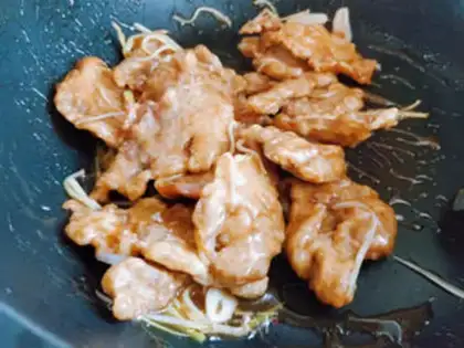 Make The traditional northeast pan step 10