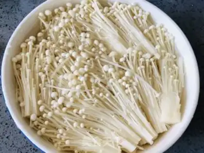Make Garlic golden mushrooms step 2