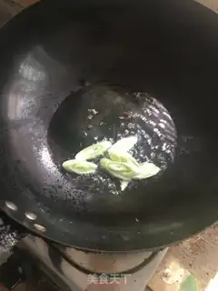 Make Cream peppers, fried beans step 2