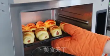 Make Sausage bread step 6