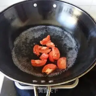 Make Tomatoe egg soup step 2