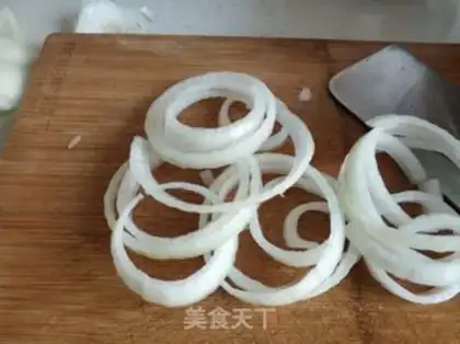 Make Onion rings step 1