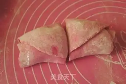 Make Flamingo rose roll step 7