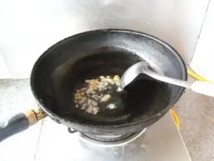 Make Spicy squid onions step 5