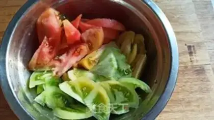Make Fried tomatoes step 2