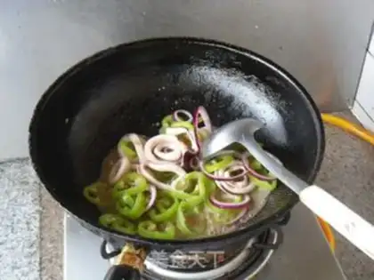 Make Spicy squid onions step 9
