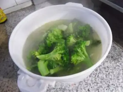 Make Shrimp ball broccoli step 5