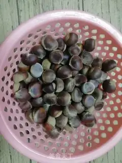 Make Homemade sugared chestnuts step 0