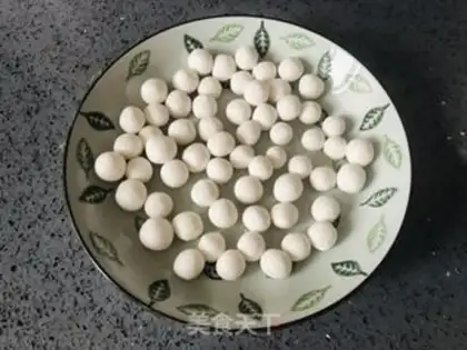 Make Red sugar rice balls step 2
