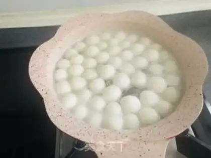 Make Red sugar rice balls step 3