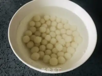 Make Red sugar rice balls step 4