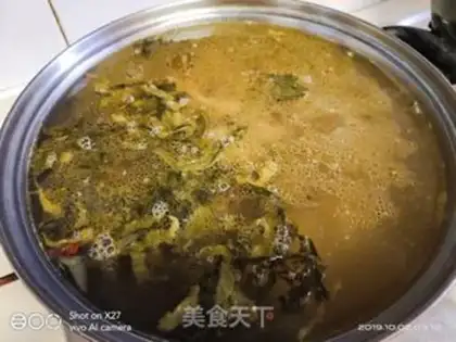 Make Sour duck noodles step 1