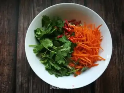 Make Carrot fragrance and tofu step 4