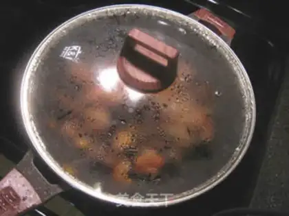 Make Double mushroom dry chicken step 7