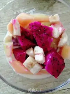 Make Yogurt and fruit step 4