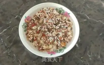 Make Red-tree porridge step 1