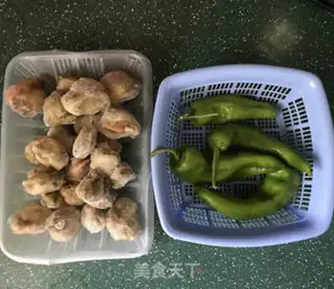 Make Pyramid fried scallops step 0