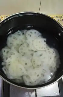 Make Red oil chips step 1