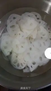 Make Red oil chips step 2