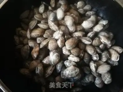 Make Spicy clams step 3