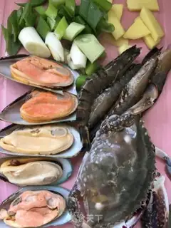Make Ginger onions fried seafood step 0