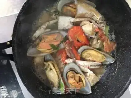 Make Ginger onions fried seafood step 6