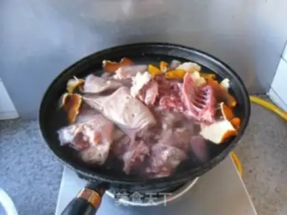 Make Burning geese with leather step 2
