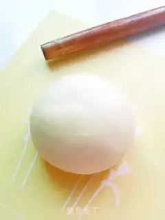 Make Onion pine rolls step 8
