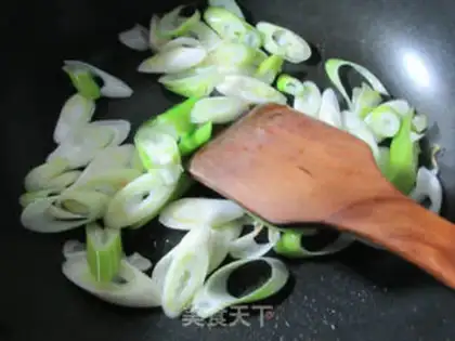 Make Duck eggs, fried cake step 4