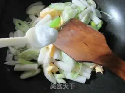 Make Duck eggs, fried cake step 6