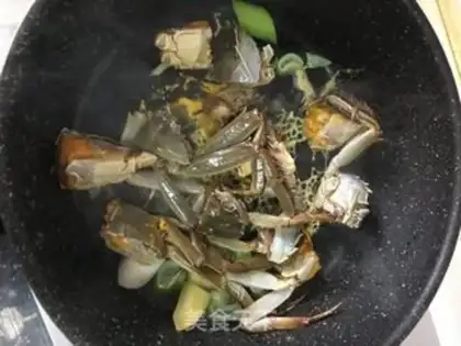 Make Crabs boiled silk step 1