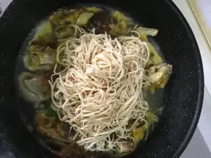 Make Crabs boiled silk step 3