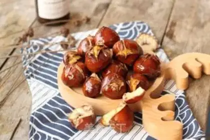 Make Honey roasted chestnuts step 4