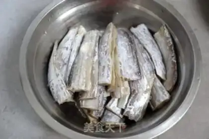 Make Snack with fish step 1