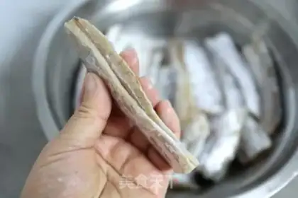 Make Snack with fish step 2