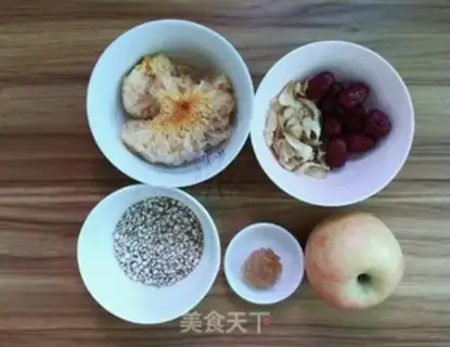Make "Red-tree silver ear soup." step 0