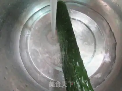 Make Black mollusk tofu cucumber step 2